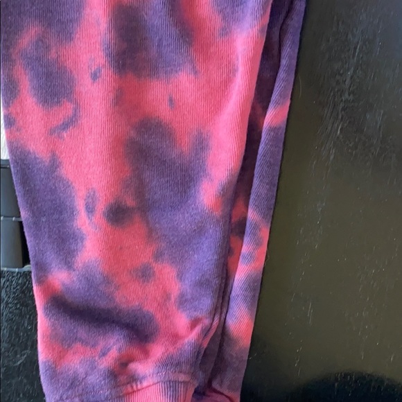 Sweater - Picture 3 of 4